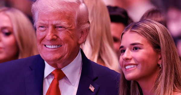 Link vào nhà cái Hi88: Cập nhật tin giải trí nóng hổi từ cháu nội Donald Trump - hình ảnh - vnhi88.vip