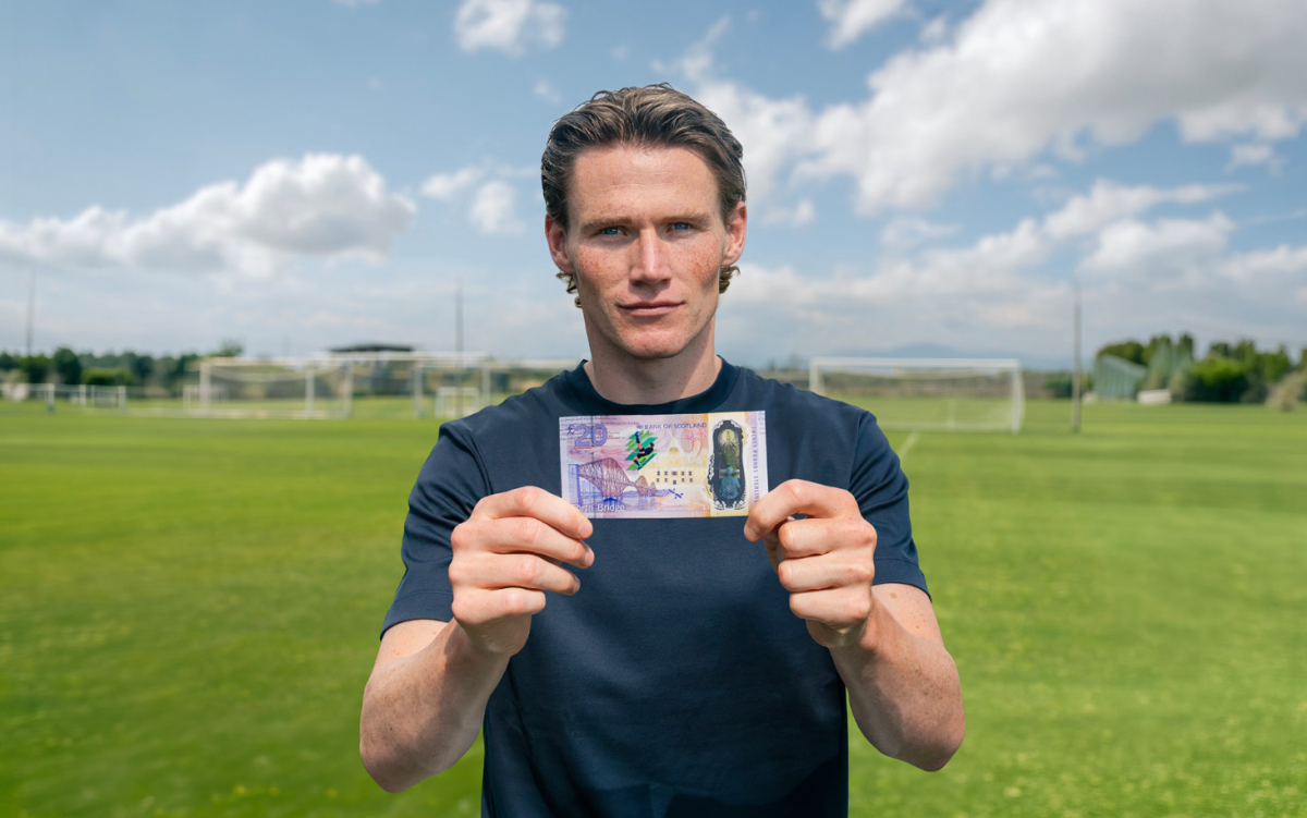 Hi88 Việt Nam: Pha ‘ngả bàn đèn’ của McTominay lên tiền Scotland, fan bóng đá sôi sục - hình ảnh - vnhi88.vip Hi88 Việt Nam: Pha ‘ngả bàn đèn’ của McTominay lên tiền Scotland, fan bóng đá sôi sục - hình ảnh - vnhi88.vip