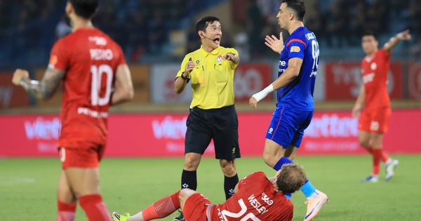 Hi88 uy tín đồng hành cùng người hâm mộ trong bối cảnh tranh cãi trọng tài V.League - hình ảnh - vnhi88.vip