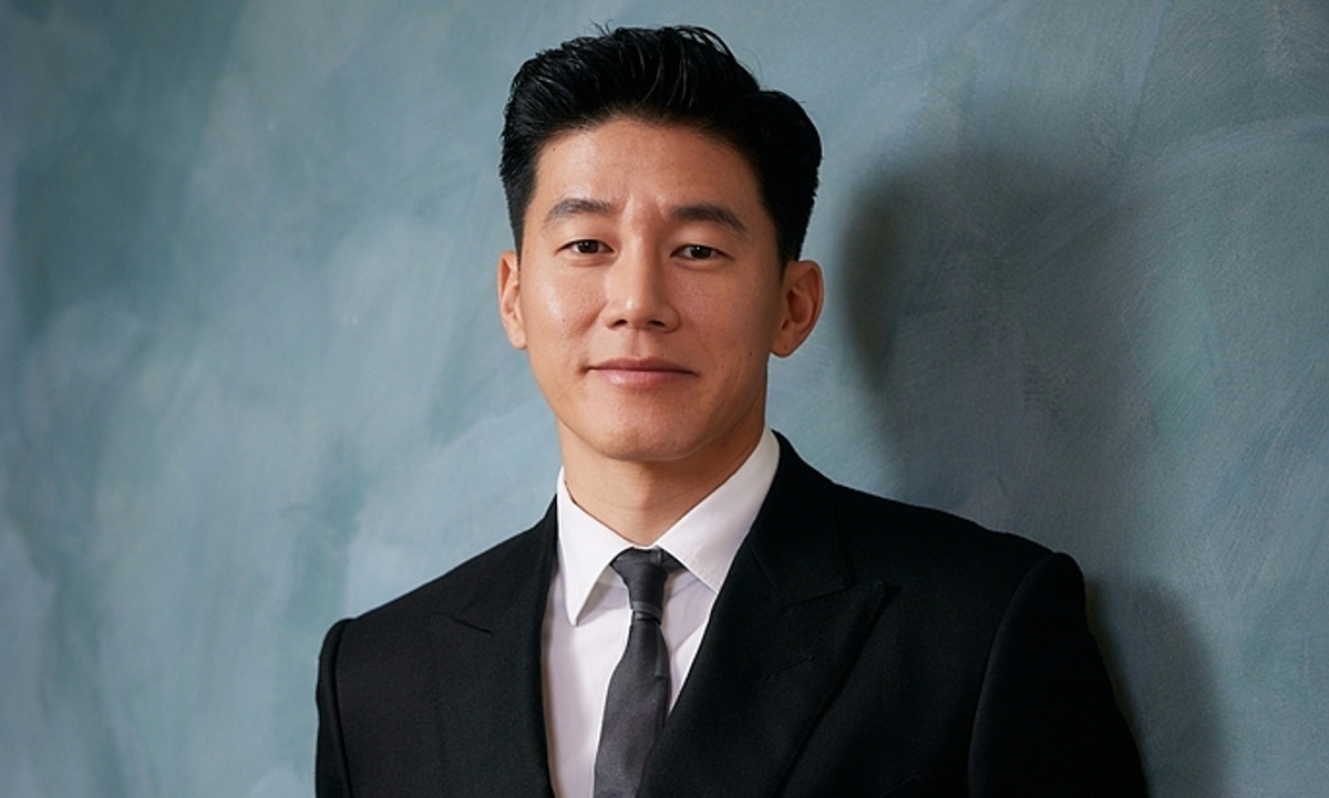 Tài tử Kim Mu Yeol vươn lên từ nghèo khó: góc nhìn mới cho người chơi Việt - hình ảnh - vnhi88.vip