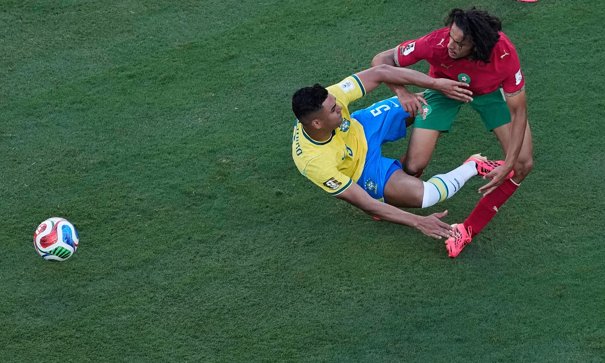 Bouaddi – Tiền vệ 18 tuổi khiến Brazil toát mồ hôi tại World Cup 2026 - hình ảnh - vnhi88.vip Bouaddi – Tiền vệ 18 tuổi khiến Brazil toát mồ hôi tại World Cup 2026 - hình ảnh - vnhi88.vip