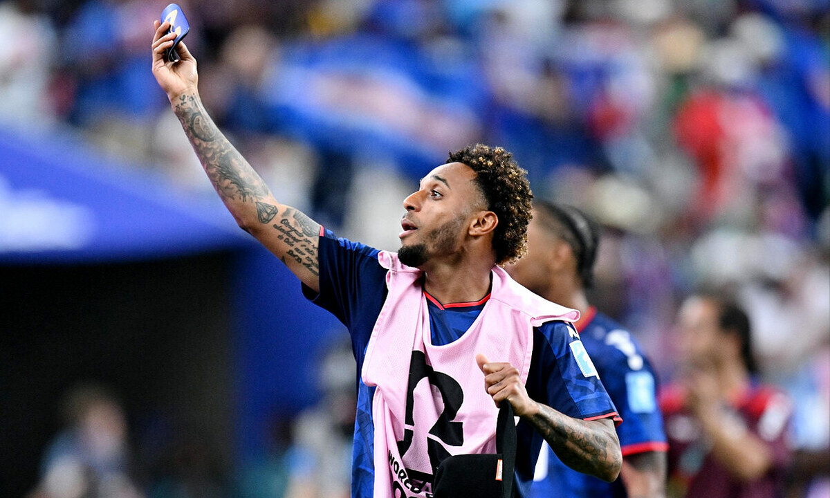 Hi88 cược bóng đá: Đội trưởng Cape Verde Ryan Mendes dính nghi án hiếp dâm tại FIFA Series - hình ảnh - vnhi88.vip Hi88 cược bóng đá: Đội trưởng Cape Verde Ryan Mendes dính nghi án hiếp dâm tại FIFA Series - hình ảnh - vnhi88.vip