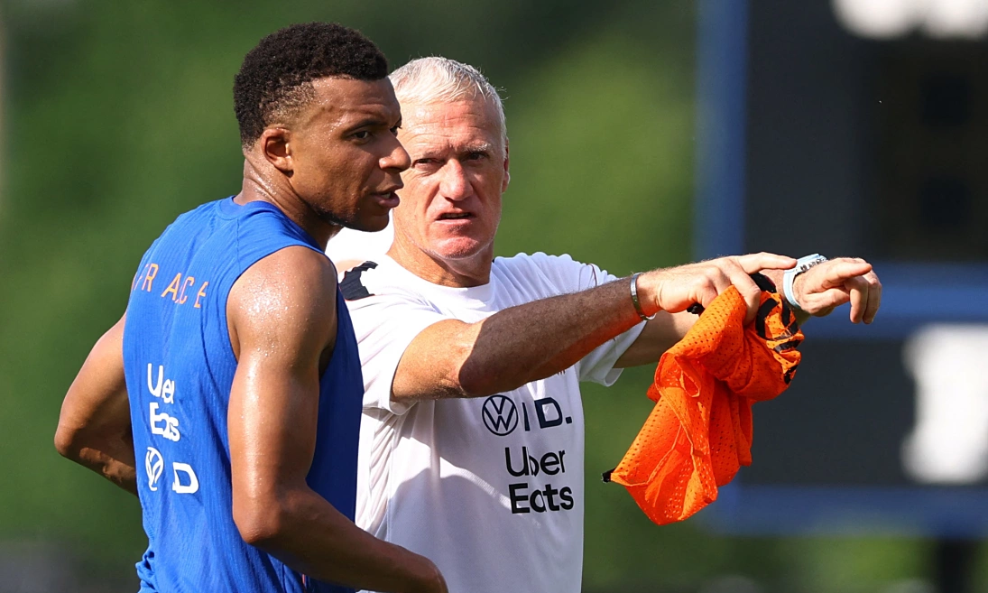Deschamps: ‘Sự nổi tiếng không làm Mbappe thay đổi’: góc nhìn mới cho người chơi Việt - hình ảnh - vnhi88.vip