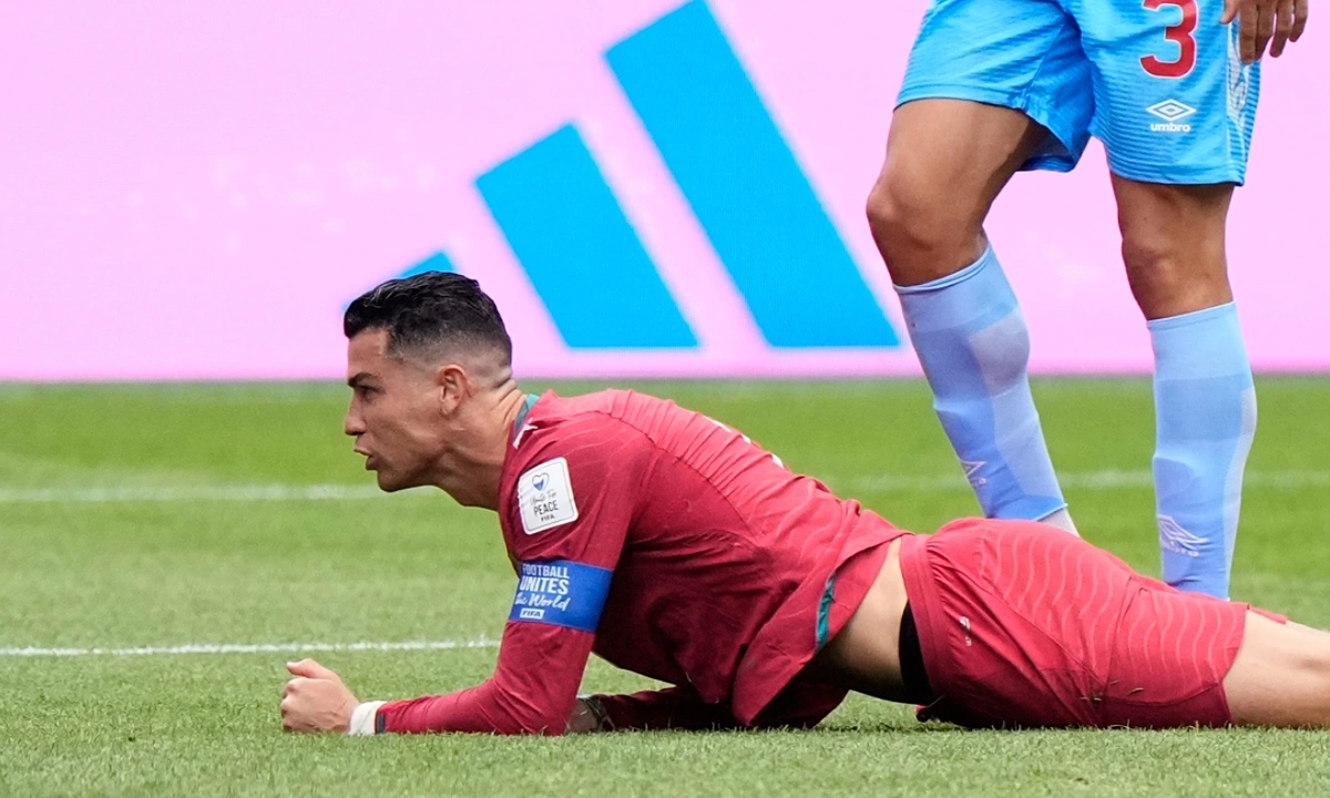 Đội tuyển Bồ Đào Nha nguy cơ chia rẽ vì Ronaldo: Căng thẳng bùng phát sau trận hòa CHDC Congo - hình ảnh - vnhi88.vip Đội tuyển Bồ Đào Nha nguy cơ chia rẽ vì Ronaldo: Căng thẳng bùng phát sau trận hòa CHDC Congo - hình ảnh - vnhi88.vip