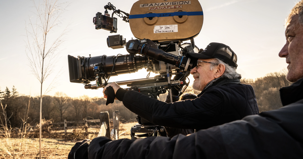 Bom tấn vừa ra mắt của Steven Spielberg gây tranh cãi: góc nhìn mới cho người chơi Việt - hình ảnh - vnhi88.vip