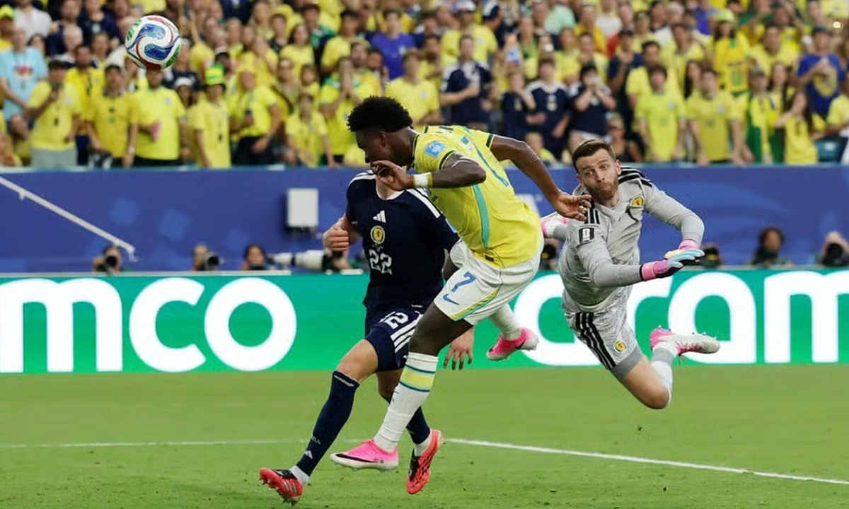 Vinicius đòi quà Ancelotti sau pha đánh đầu ghi bàn: Câu chuyện truyền cảm hứng cho fan cá cược - hình ảnh - vnhi88.vip Vinicius đòi quà Ancelotti sau pha đánh đầu ghi bàn: Câu chuyện truyền cảm hứng cho fan cá cược - hình ảnh - vnhi88.vip