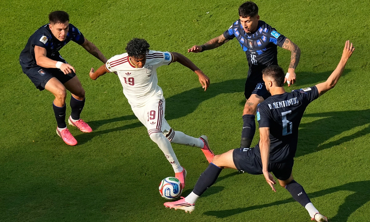 Uruguay 0-0 Tây Ban Nha (H1): Yamal khuấy đảo hàng thủ - hình ảnh - vnhi88.vip