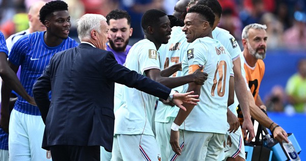 HLV Deschamps đi vào lịch sử World Cup: Mbappe – Dembele tái lập kỳ tích của Brazil: góc nhìn mới cho người chơi Việt - hình ảnh - vnhi88.vip HLV Deschamps đi vào lịch sử World Cup: Mbappe – Dembele tái lập kỳ tích của Brazil: góc nhìn mới cho người chơi Việt - hình ảnh - vnhi88.vip