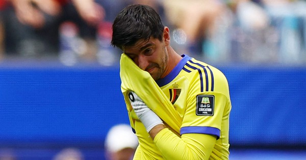 Courtois bật khóc khi chia tay World Cup theo kịch bản cay đắng nhất: góc nhìn mới cho người chơi Việt - hình ảnh - vnhi88.vip