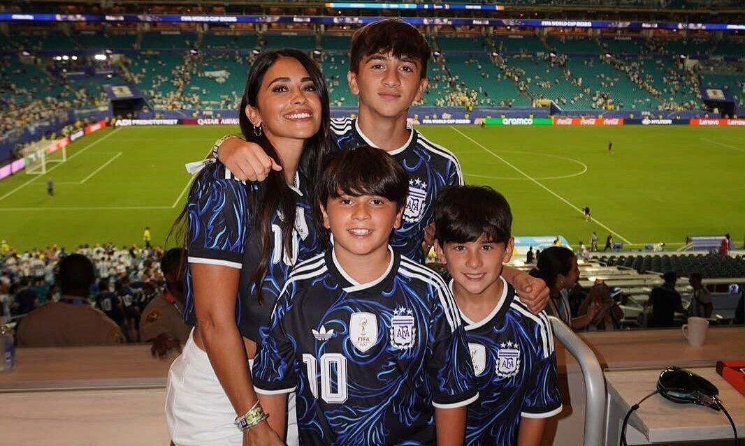 Vợ Messi cổ vũ cuồng nhiệt sau chiến thắng kịch tính – Cơ hội giải trí cùng Hi88 - hình ảnh - vnhi88.vip