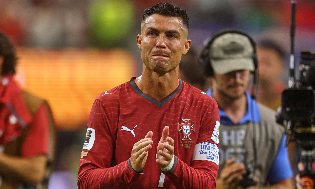 Hi88 cược bóng đá: Ronaldo im tiếng, Bồ Đào Nha dừng bước trước Tây Ban Nha - hình ảnh - vnhi88.vip Hi88 cược bóng đá: Ronaldo im tiếng, Bồ Đào Nha dừng bước trước Tây Ban Nha - hình ảnh - vnhi88.vip