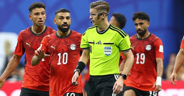 Trọng tài xử ép Ai Cập, mở đường cho Argentina vào tứ kết World Cup?: góc nhìn mới cho người chơi Việt - hình ảnh - vnhi88.vip Trọng tài xử ép Ai Cập, mở đường cho Argentina vào tứ kết World Cup?: góc nhìn mới cho người chơi Việt - hình ảnh - vnhi88.vip